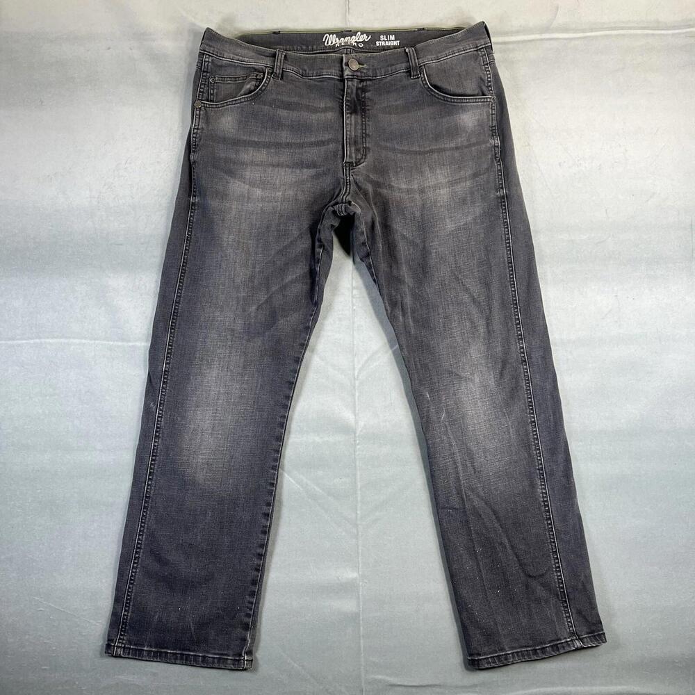 Wrangler Retro Slim Straight Jeans Mens 38x32 Gray Medium Wash Stretch Denim
